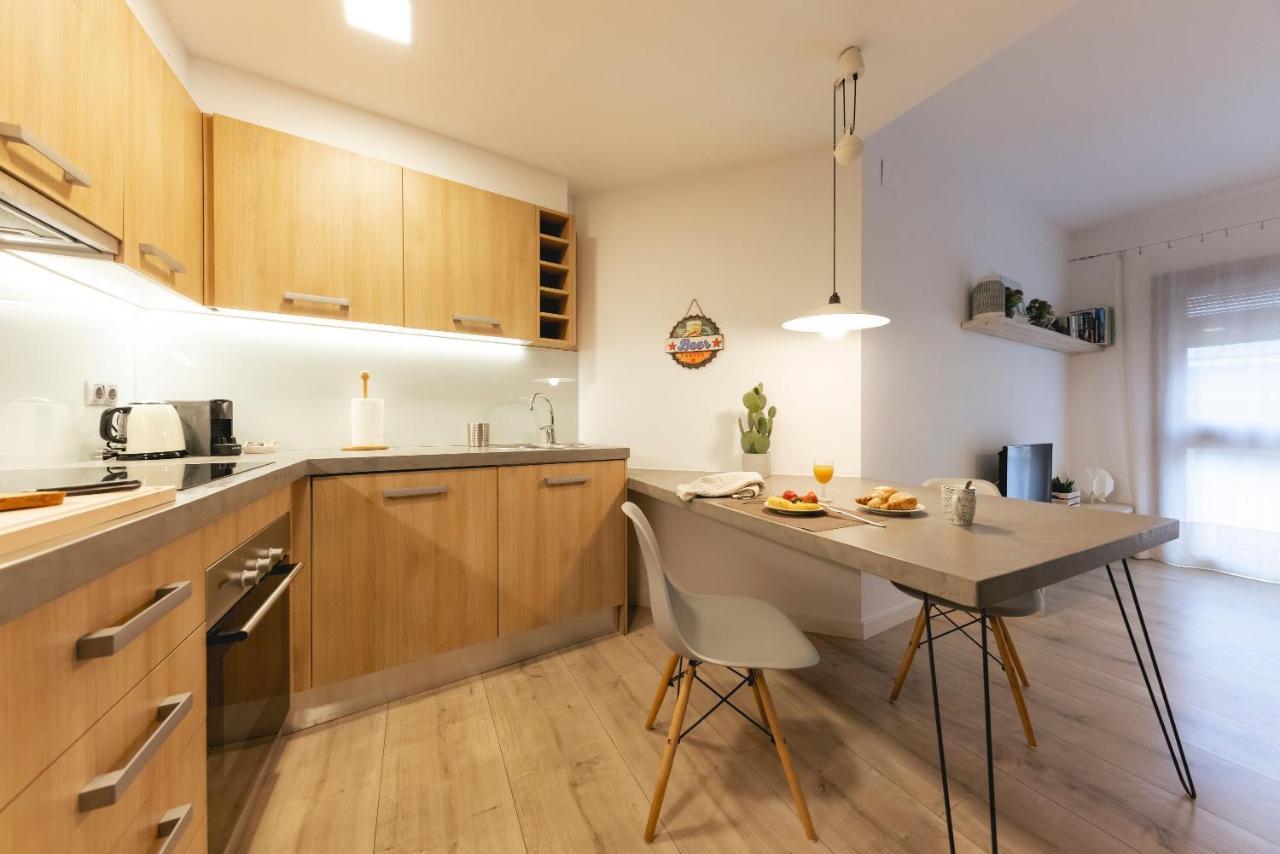 Bravissimo La Mora Apartman Girona Kültér fotó